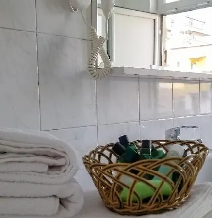 Spacious And Cozy - Ajia Apartman *