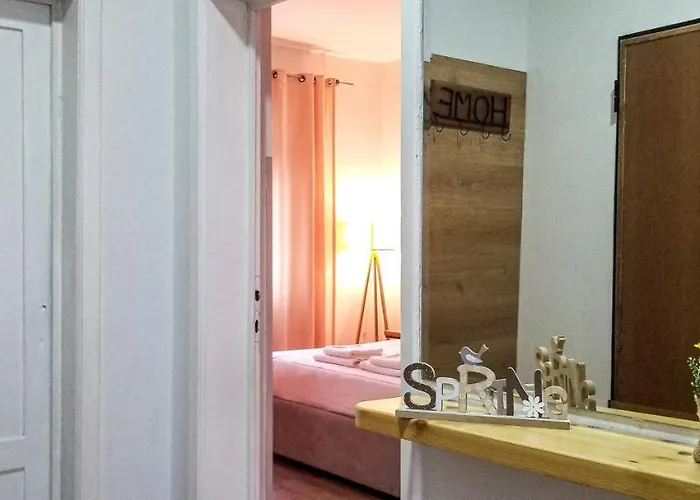 Spacious&cozy - Ajia Tirana